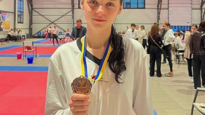 Спортсменка з Кам’янського здобула «бронзу» чемпіонату України з тхеквондо