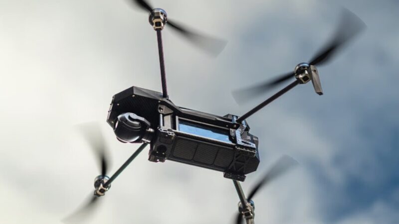 Українська компанія представила дрон-розвідник як альтернативу DJI Mavic