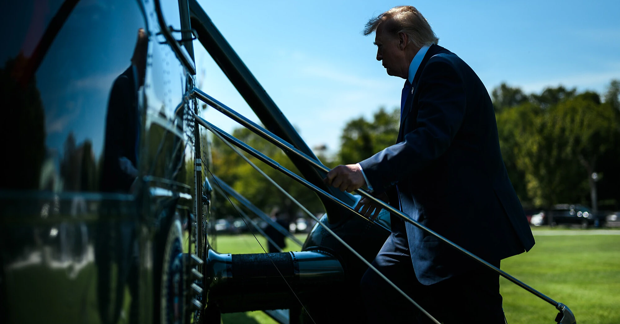 WSJ: Трамп має намір підписати “проєкт Грема” про санкції щодо Росії