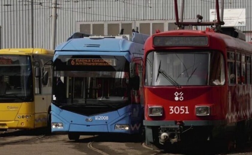 У Дніпрі 9 вересня діють зміни у роботі громадського транспорту