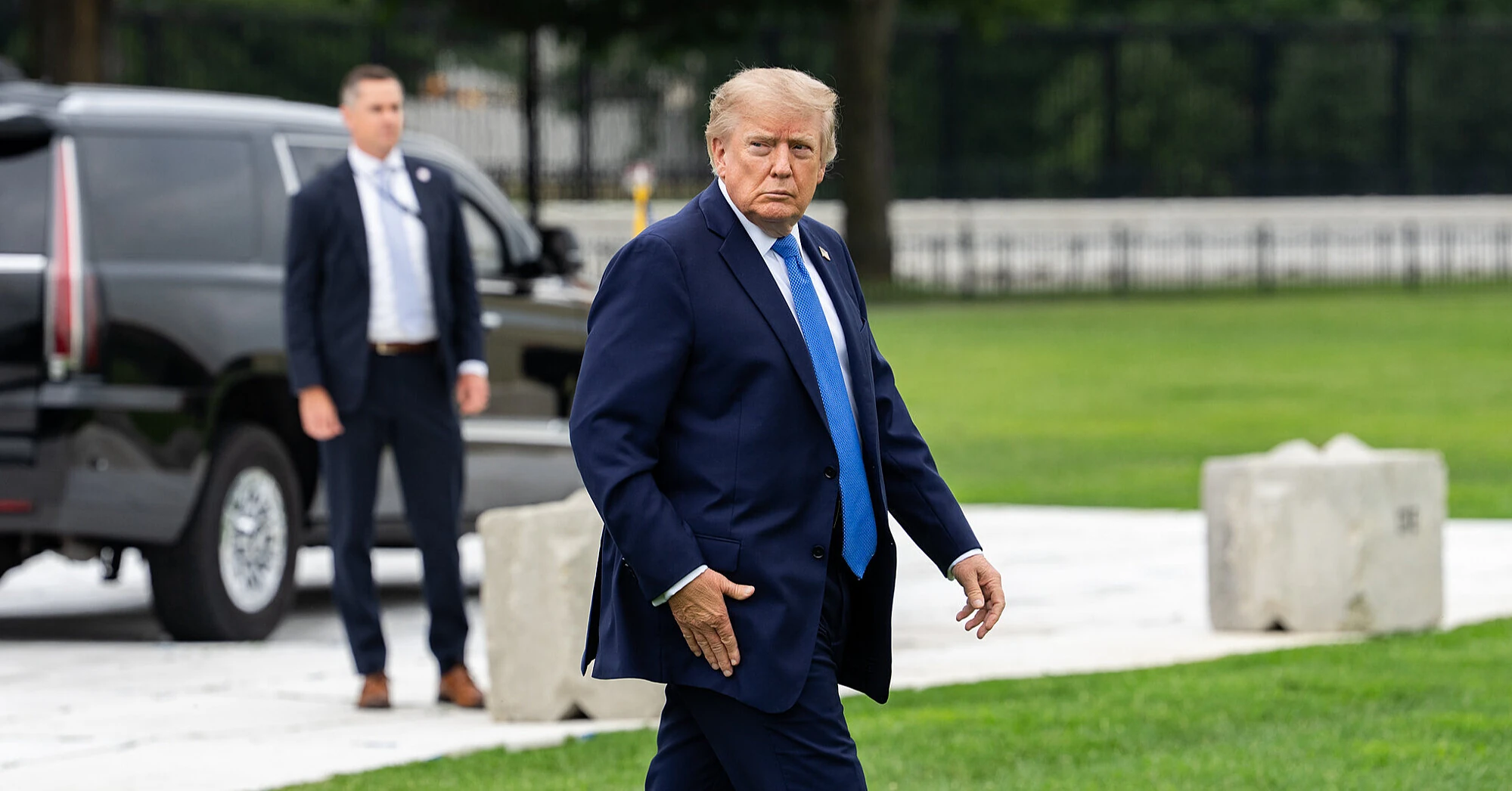 Трамп відкинув заклики керівників AI-компаній пригальмувати розробку штучного інтелекту