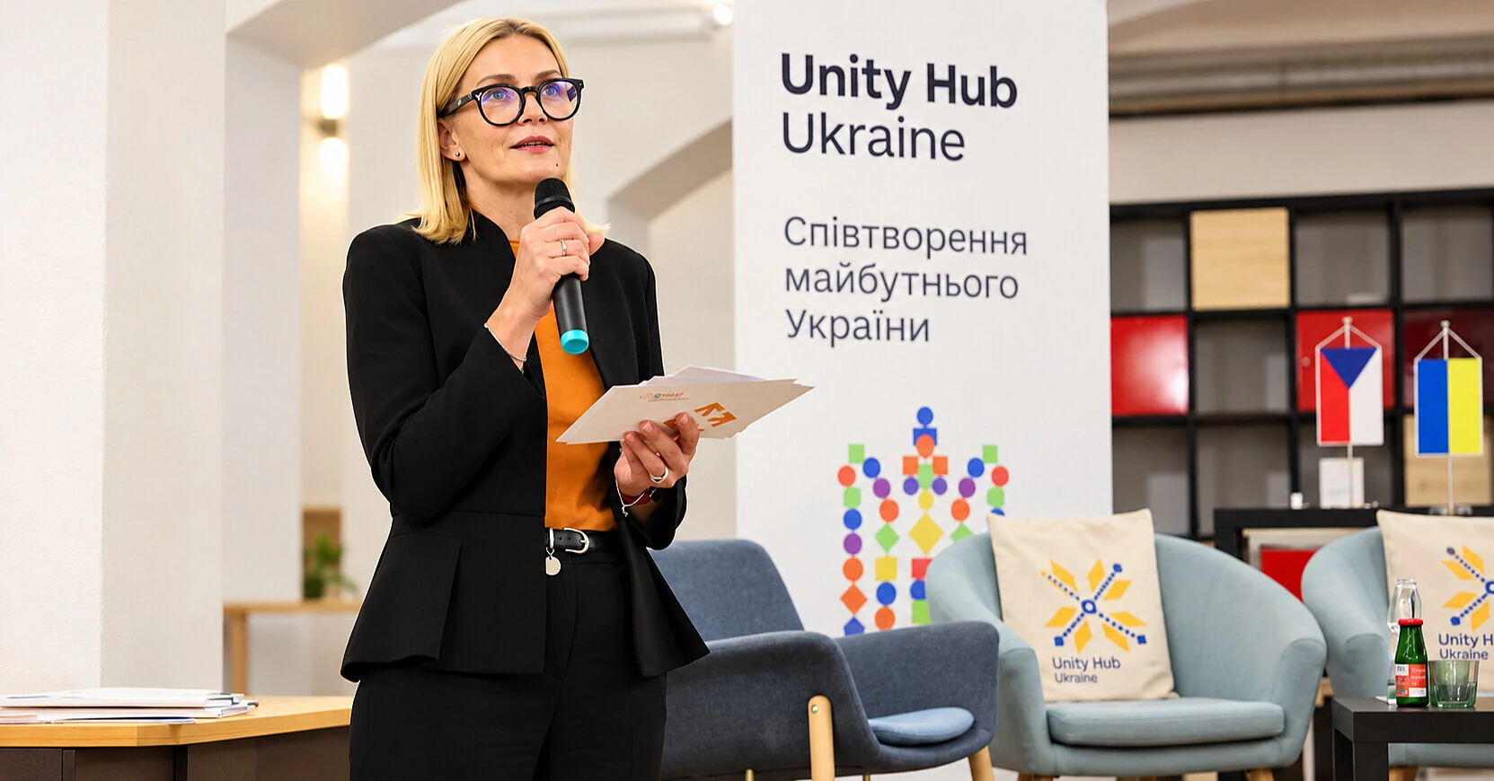 У Празі офіційно відкрили Unity Hub для українців: які послуги можна отримати в центрі