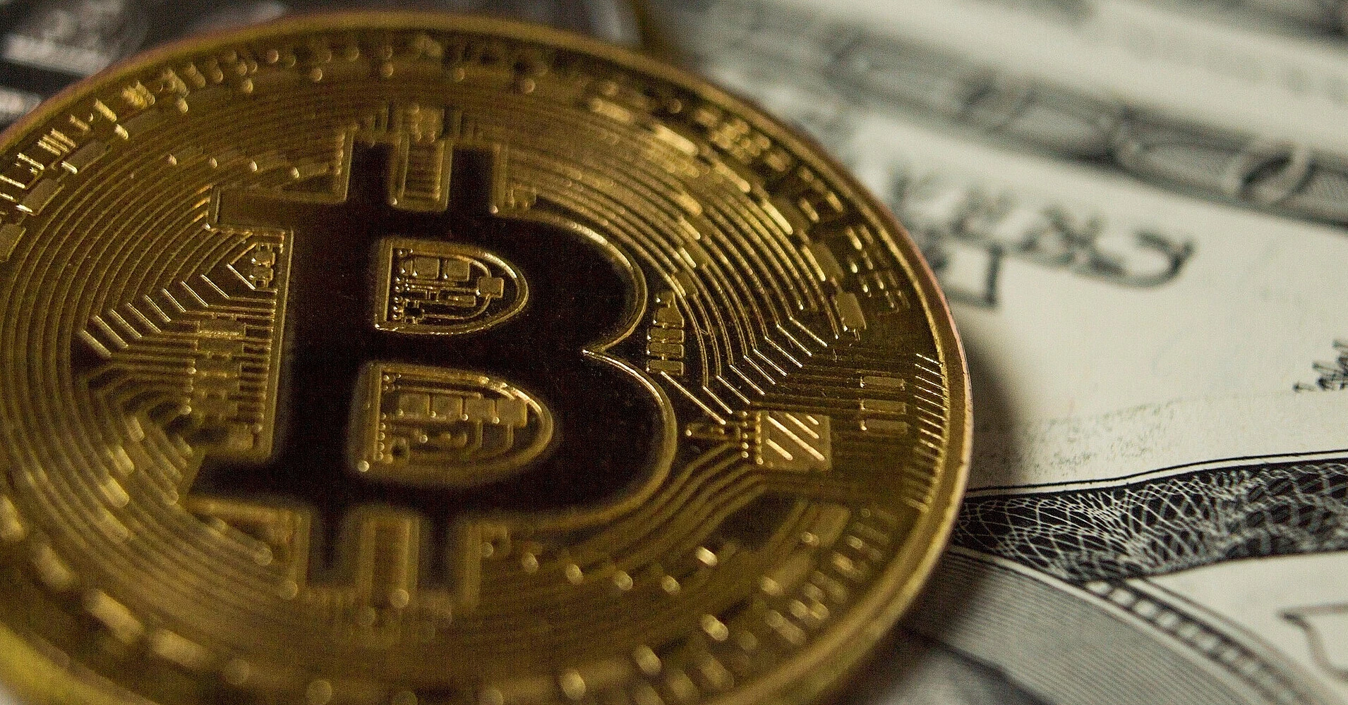 Іран почав використовувати криптовалюту для повернення експортної виручки