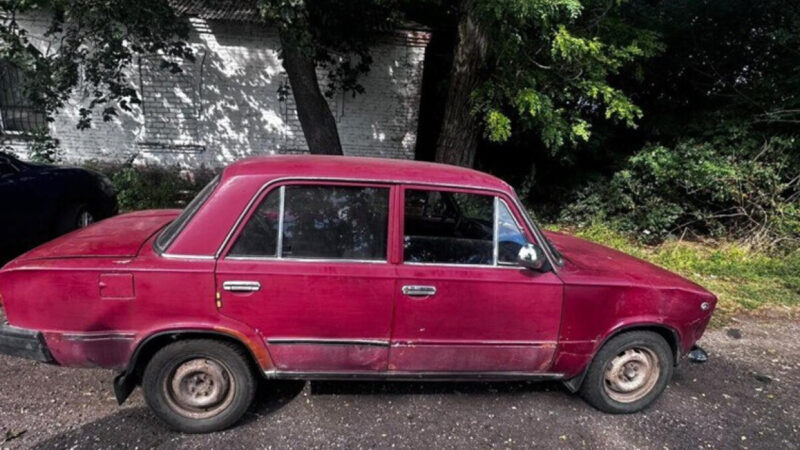 Помстився знайомому та викрав його авто: у Кам`янському районі судитимуть 25-річного чоловіка