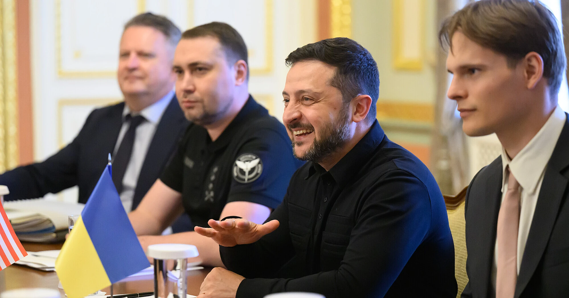 Тиск Трампа міг посилити довіру українців до Зеленського – опитування