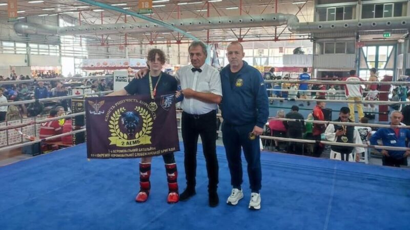 Спортсменка з Павлограда здобула два золота і два срібла на чемпіонаті світу з кікбоксингу