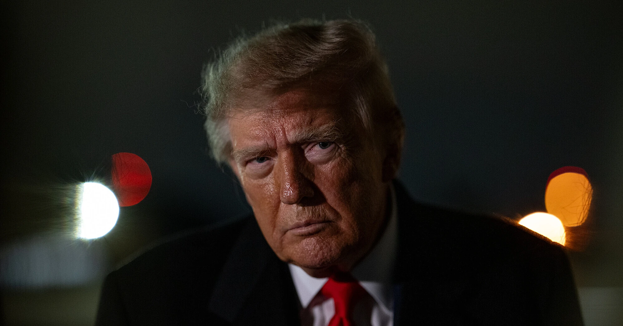 Трамп посилив критику Зеленського та знову закликав до виборів в Україні