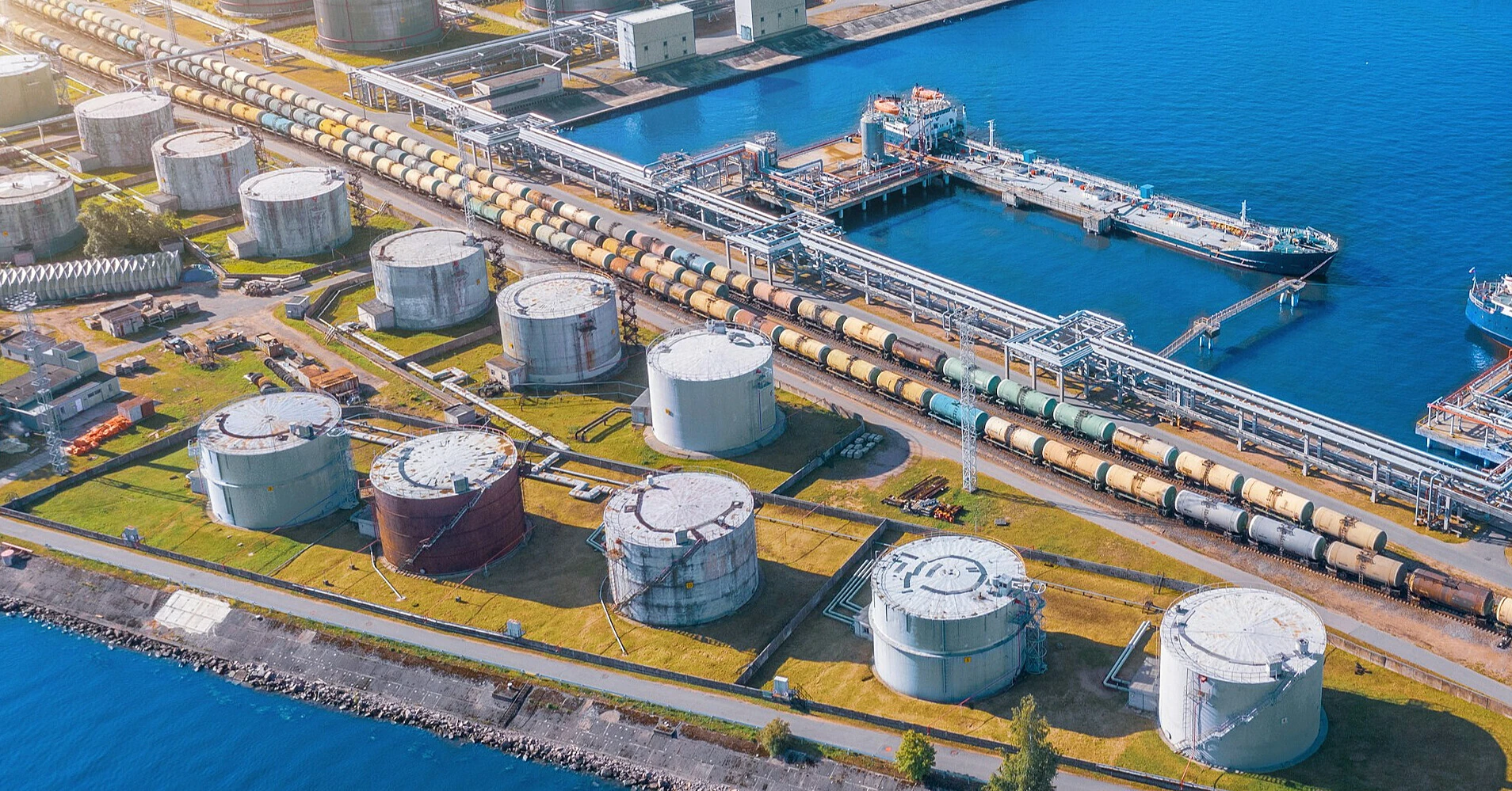 МЕА прискорить вивільнення стратегічних запасів через дефіцит дизеля
