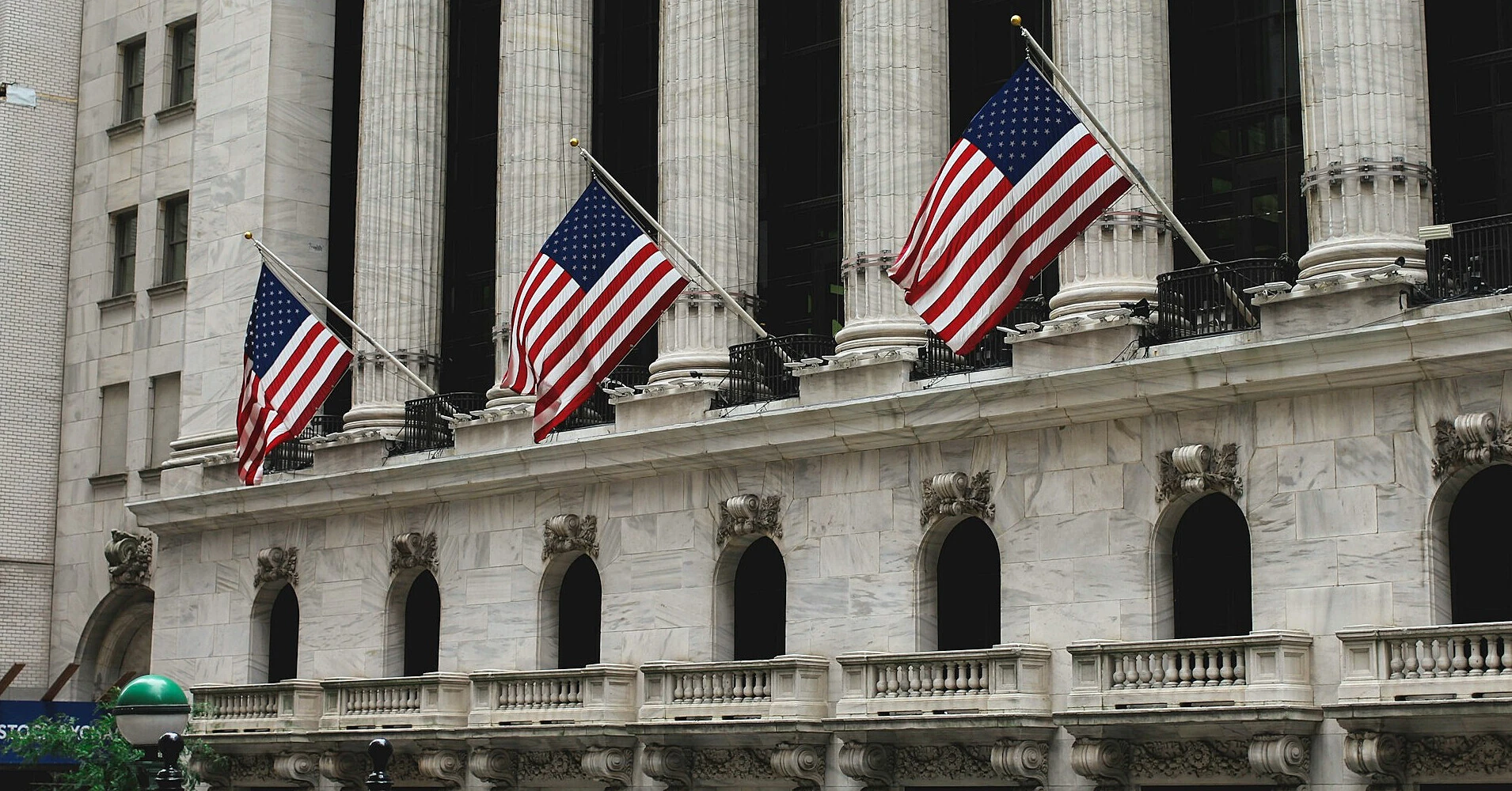 Банківські акції США йдуть до шостого тижня падіння: такої серії не було з 2008 року