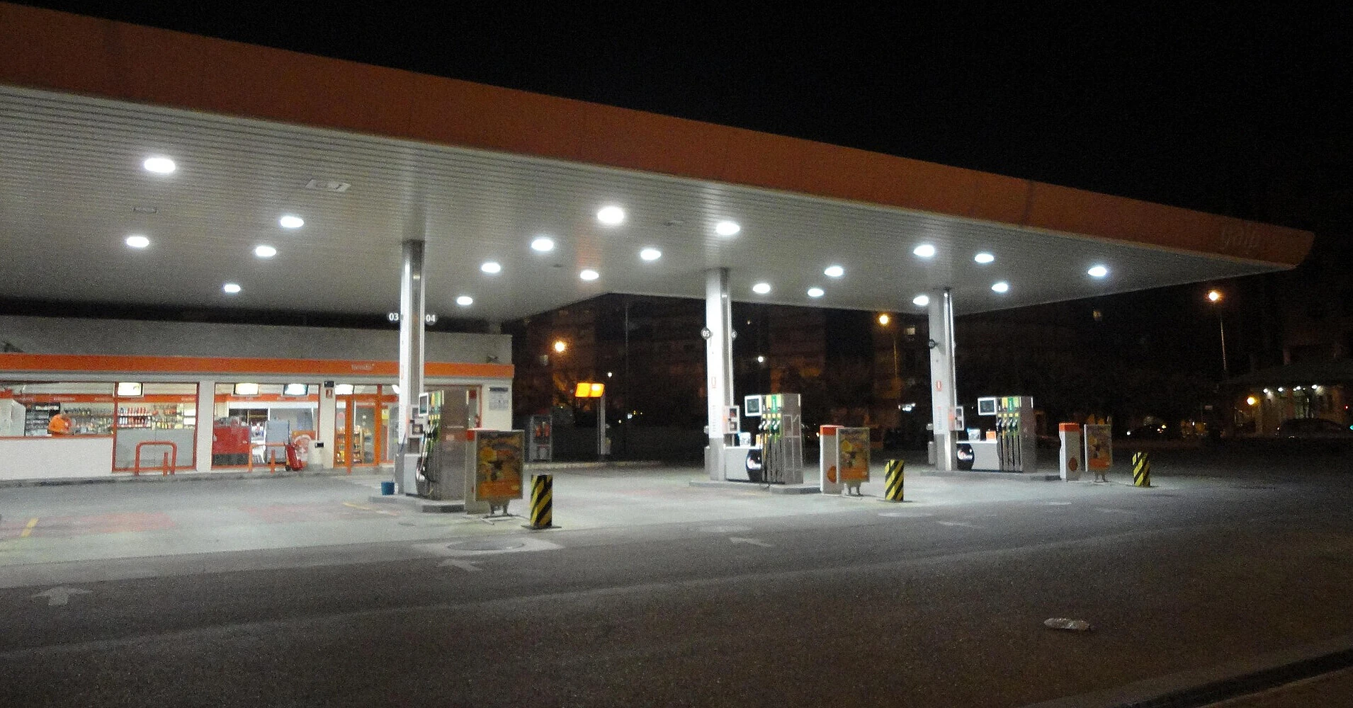 Автогаз у WOG подорожчав найбільше серед великих мереж: ціни на пальне