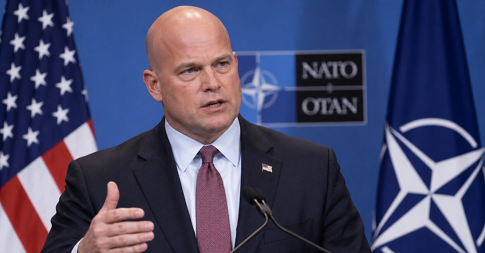 США спростували повідомлення про припинення поставок зброї Україні
