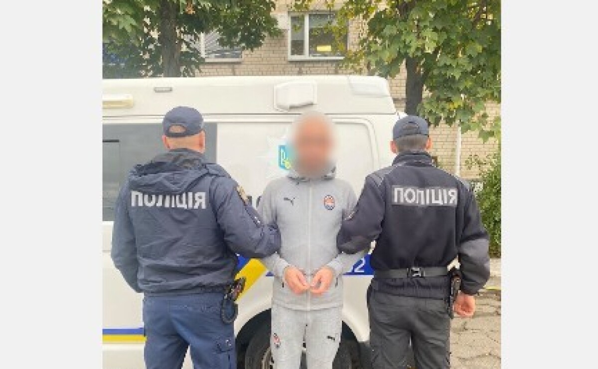 У Дніпрі слідчі повідомили про підозру чоловікові за незаконне заволодіння мопедом