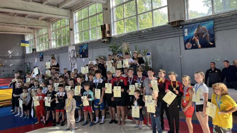 Криворізькі сумоїсти вибороли 26 медалей на чемпіонаті області